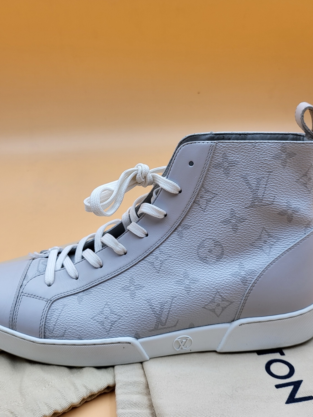 Louis Vuitton Match Up Sneaker Gray LV Monogram Leather, Authentic!! - Picture 2 of 16
